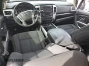 ✅ 2017 Nissan Titan SL • VIN: 1N6BA1F28HN516350 • Lot: 72570904. Listed on Copart with 118,339 mi. Free auction sales archive from the USA and detailed vehicle history report at DreamBid. Image 8.