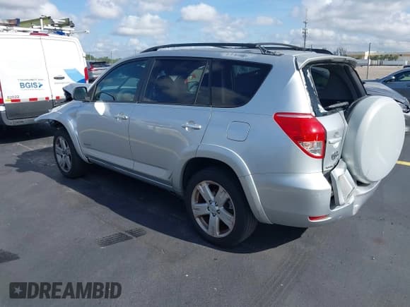 ✅ 2006 Toyota RAV4 Sport • VIN: JTMZD32V465019278 • Lot: 42287006. Listed on IAAI with 150,494 mi. Free auction sales archive from the USA and detailed vehicle history report at DreamBid. Image 3.