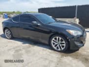 ✅ 2013 Hyundai Genesis Coupe Premium • VIN: KMHHT6KD6DU111451 • Lot: 58624675. Wystawiony na Copart z przebiegiem 95 213 mil. Bezpłatny archiwum sprzedaży aukcyjnych z USA i szczegółowy raport historii pojazdu na DreamBid. Zdjęcie 4.