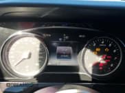 ✅ 2019 Mercedes-Benz E 300 • VIN: WDDZF4JBXKA509044 • Lot: 86177515. Wystawiony na Copart z przebiegiem 127 495 mil. Bezpłatny archiwum sprzedaży aukcyjnych z USA i szczegółowy raport historii pojazdu na DreamBid. Zdjęcie 9.