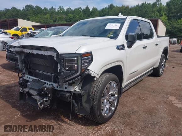 ✅ 2022 GMC Sierra 1500 • VIN: 3GTUUGET6NG585901 • Lot: 42601844. Wystawiony na IAAI z przebiegiem 57 633 mil. Bezpłatny archiwum sprzedaży aukcyjnych z USA i szczegółowy raport historii pojazdu na DreamBid. Zdjęcie 17.