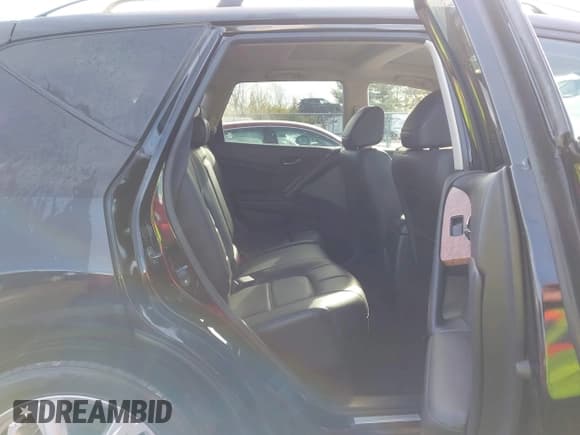 ✅ 2014 Nissan Murano SL • VIN: JN8AZ1MU8EW419946 • Lot: 43674699. Listed on IAAI with 102,737 mi. Free auction sales archive from the USA and detailed vehicle history report at DreamBid. Image 8.