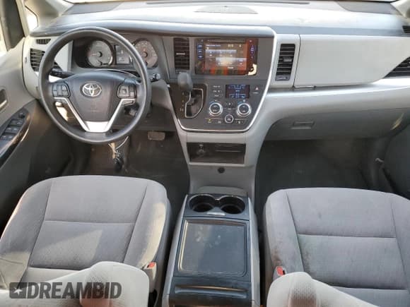 ✅ 2016 Toyota Sienna LE AAS • VIN: 5TDKK3DC3GS706864 • Lot: 51918525. Listed on Copart with 114,051 mi. Free auction sales archive from the USA and detailed vehicle history report at DreamBid. Image 8.