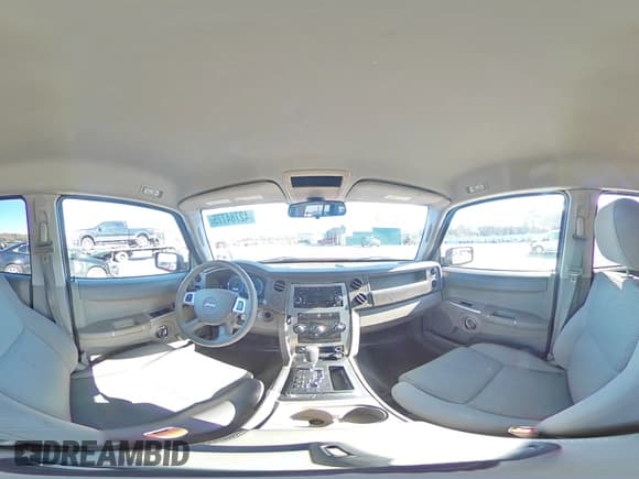 ✅ 2009 Jeep Commander Sport • VIN: 1J8HH48K49C558169 • Lot: 42784775. Wystawiony na Copart z przebiegiem 191 488 mil. Bezpłatny archiwum sprzedaży aukcyjnych z USA i szczegółowy raport historii pojazdu na DreamBid. Zdjęcie 13.