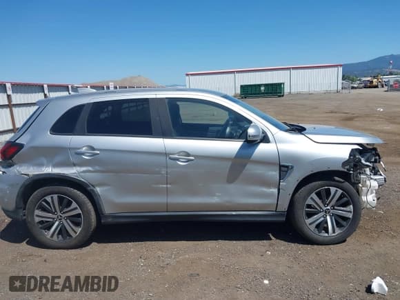 ✅ 2020 Mitsubishi Outlander ES • VIN: JA4AR3AU2LU003678 • Lot: 42663685. Listed on IAAI with 153,692 mi. Free auction sales archive from the USA and detailed vehicle history report at DreamBid. Image 14.