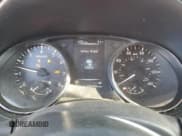 ✅ 2017 Nissan Rogue S • VIN: JN8AT2MV9HW269656 • Лот: 93132715. Опубликован ранее на Copart с пробегом 166 286 миль. Бесплатный доступ к архиву аукционных продаж из США и подробный отчёт об истории автомобиля на DreamBid. Изображение 9.