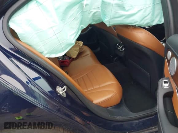 ✅ 2020 Mercedes-Benz C 43 AMG • VIN: W1KWF6EB0LR596187 • Lot: 42644855. Wystawiony na IAAI z przebiegiem 64 260 mil. Bezpłatny archiwum sprzedaży aukcyjnych z USA i szczegółowy raport historii pojazdu na DreamBid. Zdjęcie 8.