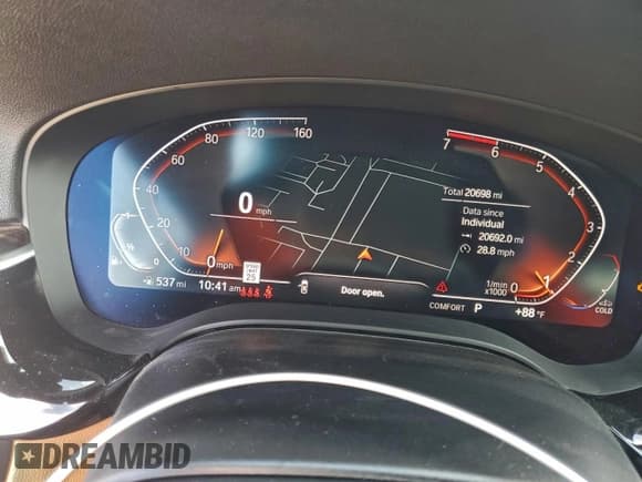 ✅ 2022 BMW 5 Series 530i xDrive • VIN: WBA13BJ00NCJ62090 • Лот: 93777955. Опубликован ранее на Copart с пробегом 20 698 миль. Бесплатный доступ к архиву аукционных продаж из США и подробный отчёт об истории автомобиля на DreamBid. Изображение 9.