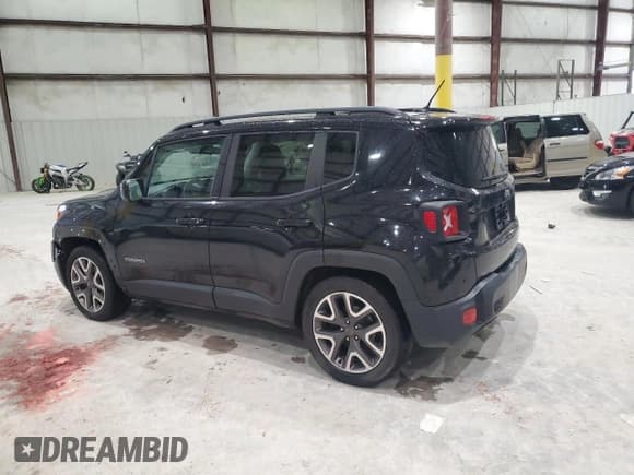 ✅ 2017 Jeep Renegade Latitude • VIN: ZACCJABB8HPF64886 • Лот: 93491645. Опубликован ранее на Copart с пробегом 114 687 миль. Бесплатный доступ к архиву аукционных продаж из США и подробный отчёт об истории автомобиля на DreamBid. Изображение 2.