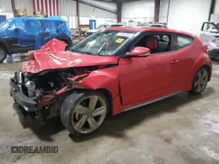 2015 Hyundai Veloster Turbo z VIN KMHTC6AE3FU232526, wystawiony jako Copart lot #73382524 z przebiegiem Nie podano mil oraz Szkoda całkowita • Salvage title. Historia ofert i sprzedaży dostępna na DreamBid. Obrazek 1.