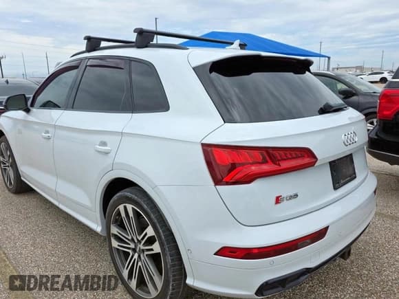 ✅ 2019 Audi SQ5 Prestige • VIN: WA1C4AFY9K2081540 • Лот: 80289785. Опубликован ранее на Copart с пробегом 89 591 миль. Бесплатный доступ к архиву аукционных продаж из США и подробный отчёт об истории автомобиля на DreamBid. Изображение 3.