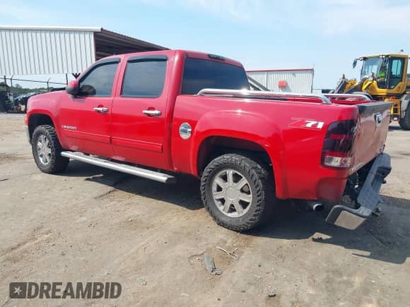 2007 GMC Sierra 1500 SLT с VIN 2GTEC13J671613360, выставлен на аукционе IAAI как лот 42958299 с пробегом 335 836 миль миль и . История ставок и продаж доступна на DreamBid. Изображение 3.