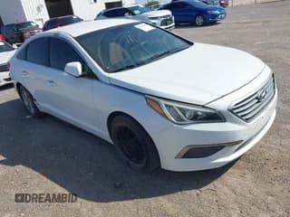✅ 2017 Hyundai Sonata 2.4L • VIN: 5NPE24AF3HH553234 • Лот: 43240587. Опубликован ранее на IAAI с пробегом 88 065 миль. Бесплатный доступ к архиву аукционных продаж из США и подробный отчёт об истории автомобиля на DreamBid. Изображение 1.