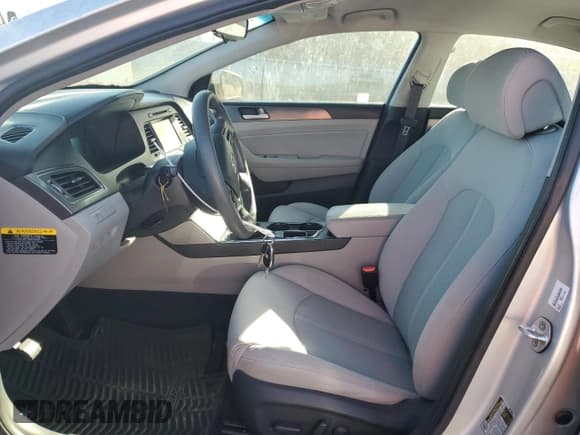 ✅ 2016 Hyundai Sonata Sport • VIN: 5NPE34AF9GH315335 • Лот: 44931275. Опубликован ранее на Copart с пробегом 67 887 миль. Бесплатный доступ к архиву аукционных продаж из США и подробный отчёт об истории автомобиля на DreamBid. Изображение 7.