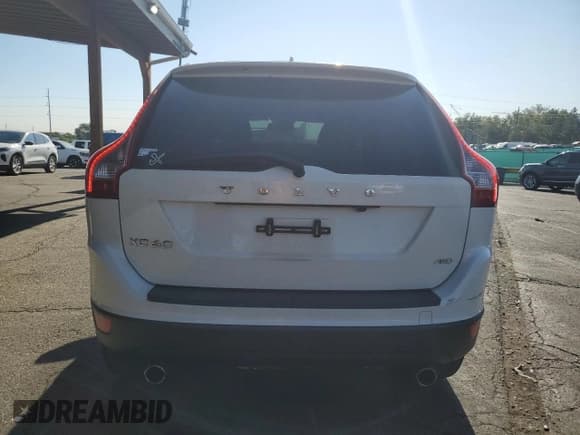 ✅ 2013 Volvo XC60 3.2L • VIN: YV4952DZ9D2419811 • Lot: 69313935. Listed on Copart with 121,965 mi. Free auction sales archive from the USA and detailed vehicle history report at DreamBid. Image 6.