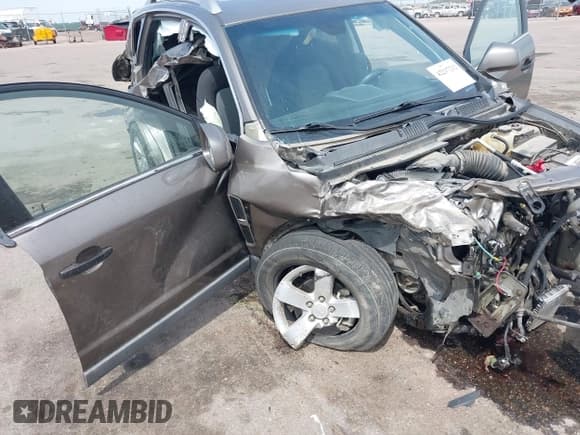 ✅ 2012 Chevrolet Captiva Sport LS • VIN: 3GNAL2EK9CS612509 • Lot: 42217212. Wystawiony na IAAI z przebiegiem 109 041 mil. Bezpłatny archiwum sprzedaży aukcyjnych z USA i szczegółowy raport historii pojazdu na DreamBid. Zdjęcie 6.