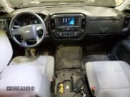 ✅ 2018 Chevrolet Silverado 2500HD Work Truck • VIN: 1GC2KUEGXJZ335523 • Лот: 93094635. Опубликован ранее на Copart с пробегом 145 232 миль. Бесплатный доступ к архиву аукционных продаж из США и подробный отчёт об истории автомобиля на DreamBid. Изображение 8.