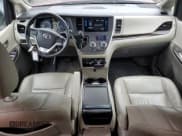 ✅ 2015 Toyota Sienna XLE • VIN: 5TDYK3DC7FS649447 • Lot: 92703885. Listed on Copart with 228,894 mi. Free auction sales archive from the USA and detailed vehicle history report at DreamBid. Image 8.