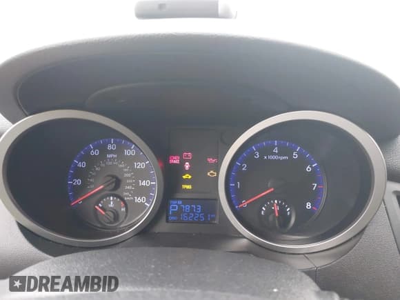 ✅ 2010 Hyundai Genesis Coupe R-Spec • VIN: KMHHT6KD0AU018646 • Lot: 42077089. Wystawiony na IAAI z przebiegiem 162 251 mil. Bezpłatny archiwum sprzedaży aukcyjnych z USA i szczegółowy raport historii pojazdu na DreamBid. Zdjęcie 7.