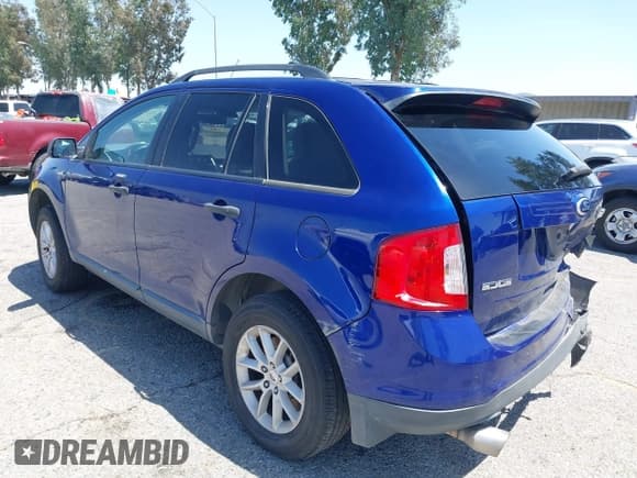 ✅ 2014 Ford Edge SE • VIN: 2FMDK3GC3EBB39697 • Lot: 42304493. Wystawiony na IAAI z przebiegiem 176 412 mil. Bezpłatny archiwum sprzedaży aukcyjnych z USA i szczegółowy raport historii pojazdu na DreamBid. Zdjęcie 3.