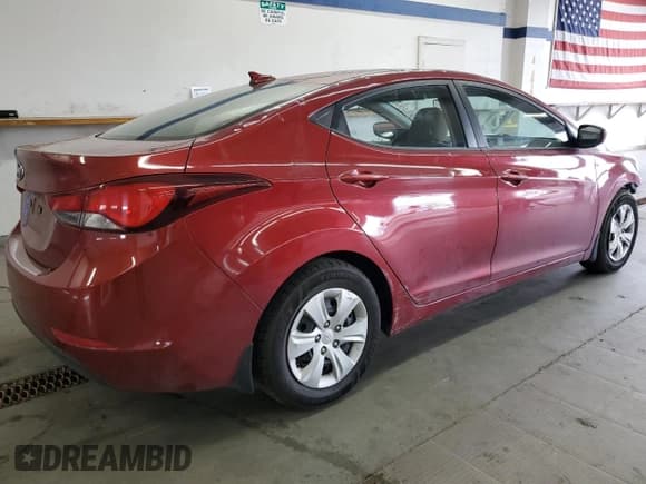 ✅ 2016 Hyundai Elantra SE • VIN: 5NPDH4AE3GH795456 • Lot: 89546675. Listed on Copart with 112,582 mi. Free auction sales archive from the USA and detailed vehicle history report at DreamBid. Image 3.