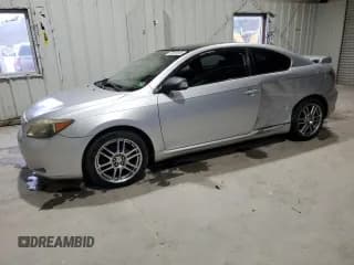 ✅ 2006 Scion tC • VIN: JTKDE177960113572 • Лот: 92929305. Опубликован ранее на Copart с пробегом 163 238 миль. Бесплатный доступ к архиву аукционных продаж из США и подробный отчёт об истории автомобиля на DreamBid. Изображение 1.