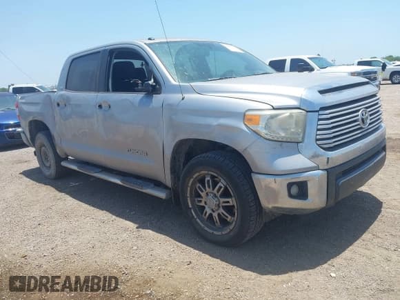 ✅ 2014 Toyota Tundra SR5 • VIN: 5TFEM5F15EX068560 • Lot: 42265351. Listed on IAAI with 163,294 mi. Free auction sales archive from the USA and detailed vehicle history report at DreamBid. Image 1.