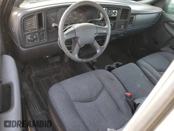 2003 Chevrolet Silverado 1500 LS с VIN 1GCEK19V43E272188, выставлен на аукционе Copart как лот 73198274 с пробегом 120 312 миль миль и Чистый • Clean title. История ставок и продаж доступна на DreamBid. Изображение 8.