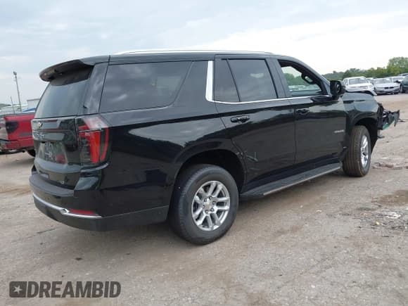 ✅ 2025 Chevrolet Tahoe LT • VIN: 1GNS6NRD2SR295196 • Lot: 43188606. Listed on IAAI with 3,770 mi. Free auction sales archive from the USA and detailed vehicle history report at DreamBid. Image 4.