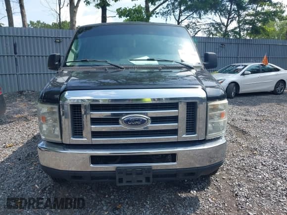 ✅ 2013 Ford Econoline Passenger XL • VIN: 1FBSS3BL5DDA63092 • Lot: 42738426. Listed on IAAI with 524,984 mi. Free auction sales archive from the USA and detailed vehicle history report at DreamBid. Image 12.