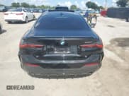 ✅ 2024 BMW 4 Series 430i • VIN: WBA53AP08RCN88103 • Lot: 67785645. Wystawiony na Copart z przebiegiem Nie podano. Bezpłatny archiwum sprzedaży aukcyjnych z USA i szczegółowy raport historii pojazdu na DreamBid. Zdjęcie 6.
