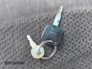 ✅ 2000 Ford F-150 XL • VIN: 1FTRX18LXYNA94362 • Lot: 43723312. Listed on IAAI with 188,296 mi. Free auction sales archive from the USA and detailed vehicle history report at DreamBid. Image 11.