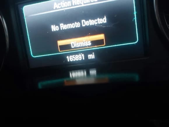 ✅ 2019 Buick Enclave Essence • VIN: 5GAEVAKW0KJ214354 • Лот: 43763027. Опубликован ранее на IAAI с пробегом 165 891 миль. Бесплатный доступ к архиву аукционных продаж из США и подробный отчёт об истории автомобиля на DreamBid. Изображение 7.