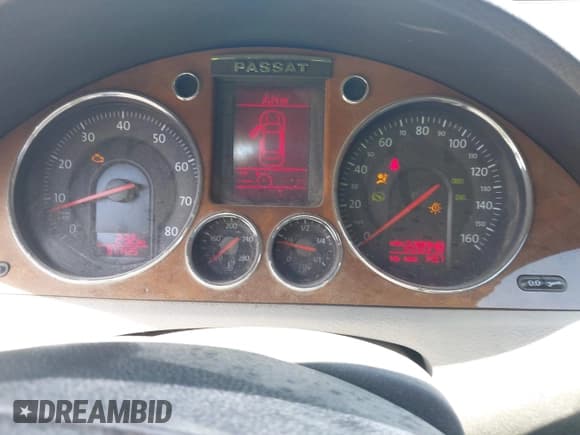 ✅ 2006 Volkswagen Passat 3.6L V6 • VIN: WVWEU73C96P161648 • Lot: 42754470. Listed on IAAI with 228,948 mi. Free auction sales archive from the USA and detailed vehicle history report at DreamBid. Image 7.