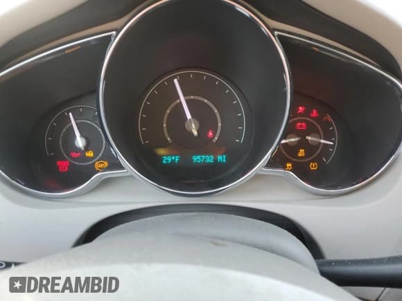 ✅ 2012 Chevrolet Malibu 1LS • VIN: 1G1ZB5E06CF319906 • Lot: 81969564. Listed on Copart with 95,732 mi. Free auction sales archive from the USA and detailed vehicle history report at DreamBid. Image 9.