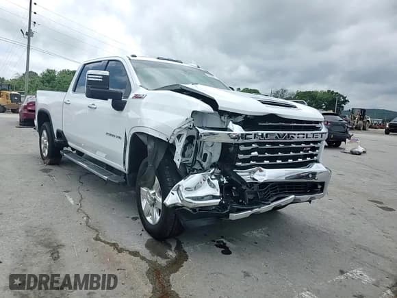 ✅ 2022 Chevrolet Silverado 2500HD LTZ • VIN: 2GC4YPEY0N1240355 • Лот: 60935955. Опубликован ранее на Copart с пробегом 53 705 миль. Бесплатный доступ к архиву аукционных продаж из США и подробный отчёт об истории автомобиля на DreamBid. Изображение 13.