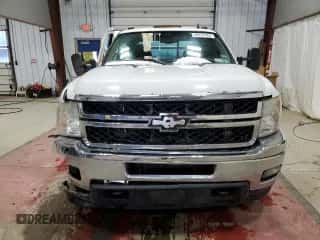 2011 Chevrolet Silverado 3500HD DRW LT с VIN 1GC5K0C83BZ443971, выставлен на аукционе Copart как лот 88707565 с пробегом 282 783 миль миль и Списание • Salvage title. История ставок и продаж доступна на DreamBid. Изображение 5.