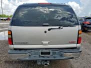 ✅ 2005 GMC Yukon XL SLE • VIN: 3GKEC16ZX5G245906 • Lot: 63431665. Wystawiony na Copart z przebiegiem 311 701 mil. Bezpłatny archiwum sprzedaży aukcyjnych z USA i szczegółowy raport historii pojazdu na DreamBid. Zdjęcie 6.