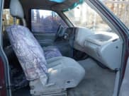 ✅ 1996 Chevrolet Silverado 1500 • VIN: 1GCEK19M3TE118112 • Лот: 43754878. Опубликован ранее на IAAI с пробегом 363 305 миль. Бесплатный доступ к архиву аукционных продаж из США и подробный отчёт об истории автомобиля на DreamBid. Изображение 5.