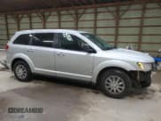 ✅ 2010 Dodge Journey SE • VIN: 3D4PG4FB2AT212867 • Lot: 90015755. Wystawiony na Copart z przebiegiem 93 620 mil. Bezpłatny archiwum sprzedaży aukcyjnych z USA i szczegółowy raport historii pojazdu na DreamBid. Zdjęcie 4.