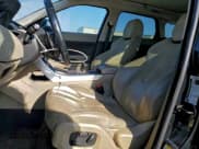 ✅ 2015 Land Rover Range Rover Evoque Pure Plus • VIN: SALVP2BG6FH012440 • Lot: 93071795. Listed on Copart with 157,270 mi. Free auction sales archive from the USA and detailed vehicle history report at DreamBid. Image 7.