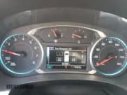 ✅ 2018 Chevrolet Traverse LT Cloth • VIN: 1GNERGKW1JJ116896 • Lot: 65275594. Wystawiony na Copart z przebiegiem 97 398 mil. Bezpłatny archiwum sprzedaży aukcyjnych z USA i szczegółowy raport historii pojazdu na DreamBid. Zdjęcie 9.