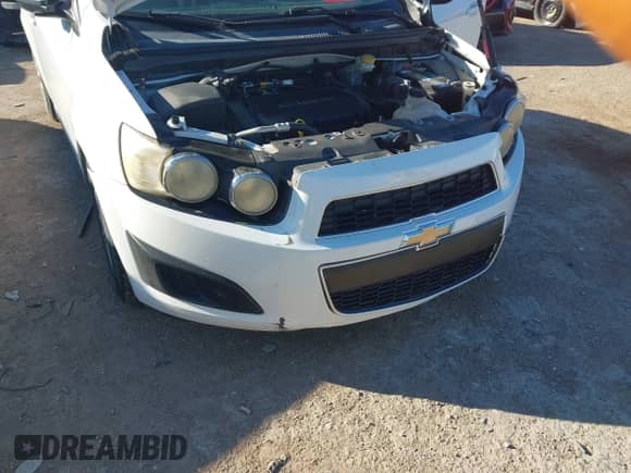 2015 Chevrolet Sonic LT with VIN 1G1JC6SH9F4100562, listed as a IAAI auction lot 43593493 with 127,498 mi miles and . Bid and sale history available at DreamBid. Image 6.