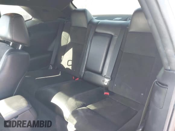 ✅ 2018 Dodge Challenger GT • VIN: 2C3CDZGG6JH257206 • Lot: 41864765. Listed on IAAI with 47,080 mi. Free auction sales archive from the USA and detailed vehicle history report at DreamBid. Image 8.