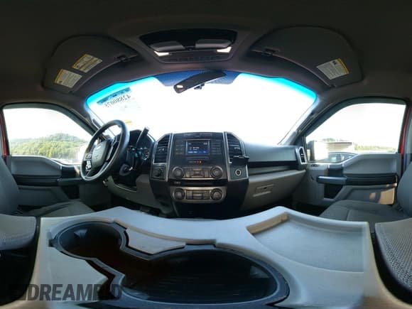 ✅ 2016 Ford F-150 XLT • VIN: 1FTEW1E85GFA15819 • Лот: 42880075. Опубликован ранее на IAAI с пробегом 138 752 миль. Бесплатный доступ к архиву аукционных продаж из США и подробный отчёт об истории автомобиля на DreamBid. Изображение 19.