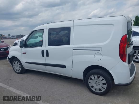 ✅ 2017 Ram ProMaster City Cargo Tradesman SLT • VIN: ZFBERFBB1H6G48054 • Lot: 42112751. Wystawiony na IAAI z przebiegiem 125 934 mil. Bezpłatny archiwum sprzedaży aukcyjnych z USA i szczegółowy raport historii pojazdu na DreamBid. Zdjęcie 14.