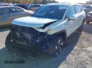 ✅ 2024 Volkswagen Taos SE • VIN: 3VVVX7B21RM055366 • Lot: 43434661. Wystawiony na IAAI z przebiegiem 11 905 mil. Bezpłatny archiwum sprzedaży aukcyjnych z USA i szczegółowy raport historii pojazdu na DreamBid. Zdjęcie 6.