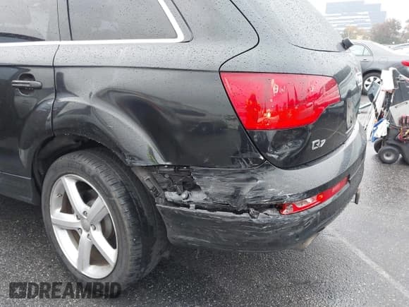 ✅ 2009 Audi Q7 Premium Plus • VIN: WA1EY74L69D029997 • Lot: 41736371. Listed on IAAI with 159,398 mi. Free auction sales archive from the USA and detailed vehicle history report at DreamBid. Image 6.