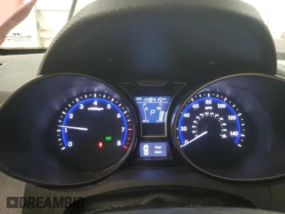 ✅ 2014 Hyundai Veloster Turbo • VIN: KMHTC6AE1EU208045 • Lot: 43454775. Wystawiony na Copart z przebiegiem 148 415 mil. Bezpłatny archiwum sprzedaży aukcyjnych z USA i szczegółowy raport historii pojazdu na DreamBid. Zdjęcie 9.