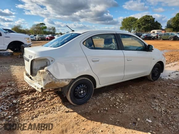 ✅ 2017 Mitsubishi Mirage ES • VIN: ML32F3FJ7HHF18876 • Lot: 90736045. Listed on Copart with 113,788 mi. Free auction sales archive from the USA and detailed vehicle history report at DreamBid. Image 3.
